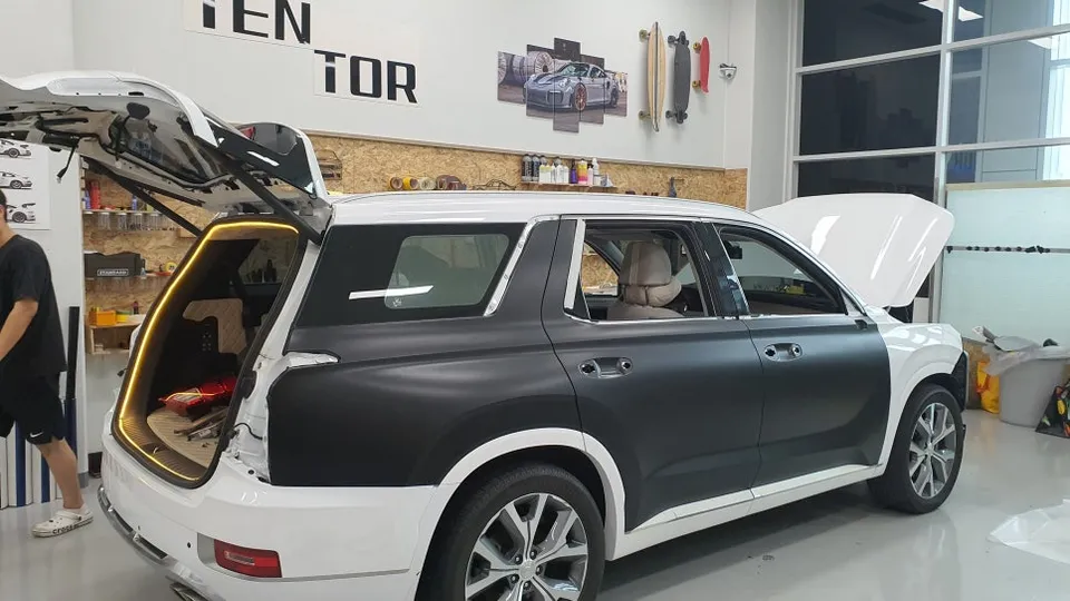 Hyundai Palisade PPF施工事例｜サテンブラックの仕上がり 施工写真 2-3