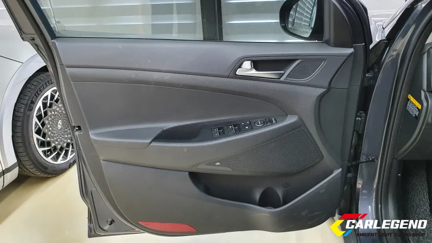 Hyundai Tucson NX4 ambient lighting - Hyundai Tucson Ambient Lighting Review — Premium Interior LED Upg photo 3