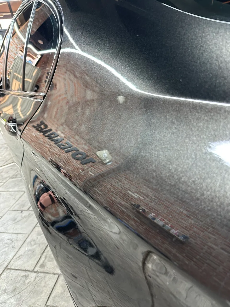 BMW 530i vinyl wrap - BMW 530i Vinyl Wrap Review: Metal Black Gold Chrome Delete photo 5