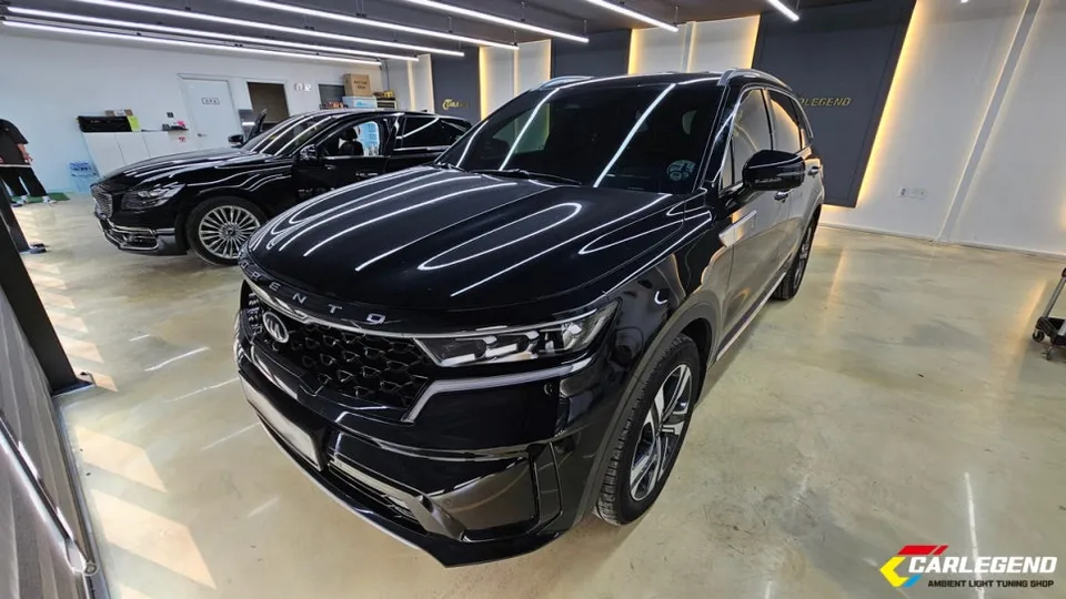 Kia Sorento MQ4 Ambient Lighting Review — Hidden Install photo 2