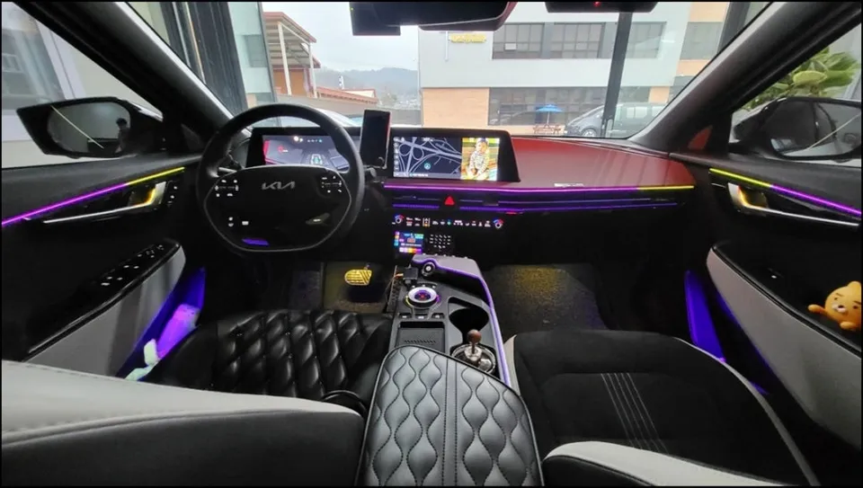 Kia EV6 ambient lighting - Kia EV6 Ambient Lighting Review — Interior LED Upgrade photo 3