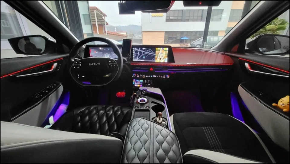 Kia EV6 ambient lighting - Kia EV6 Ambient Lighting Review — Interior LED Upgrade photo 4