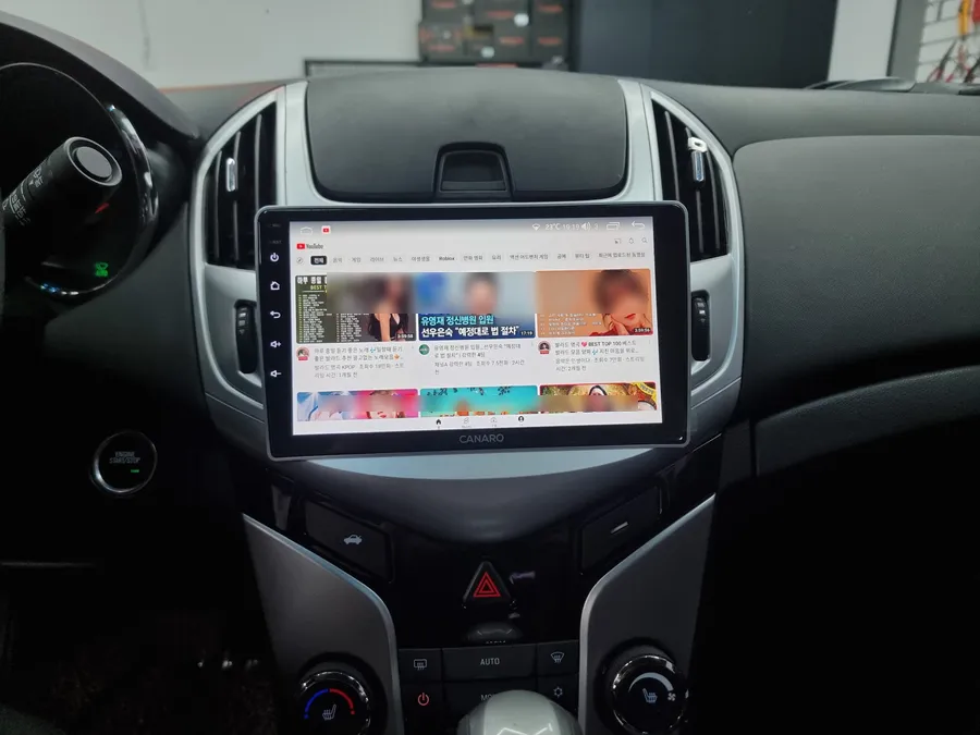 Chevrolet CruzeのAndroid Auto・CarPlay取付事例 施工写真 4-2