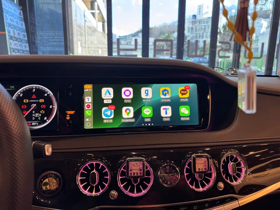 Mercedes-Benz S-Class W222のAndroid Auto・CarPlay取付事例 施工写真 4-1