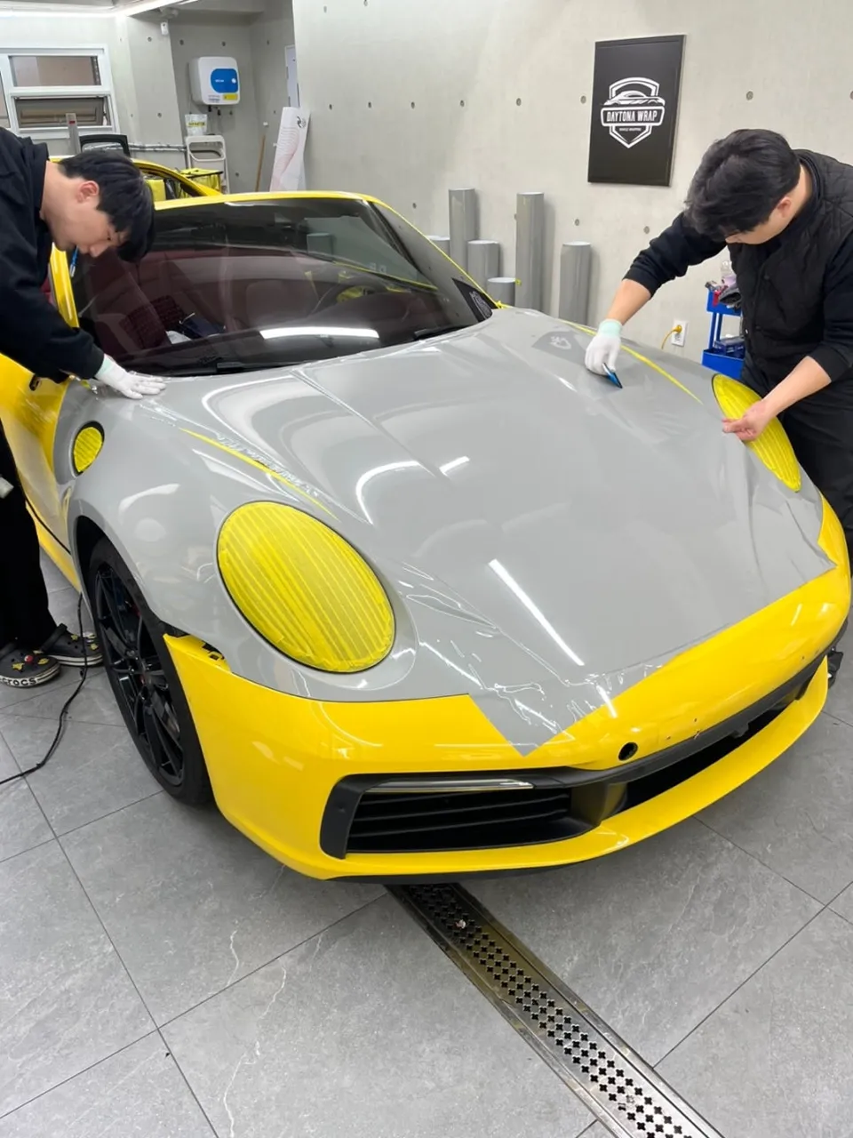 ポルシェ 911 カレラ カーラッピング事例|費用目安・仕上がり 施工写真 3-3