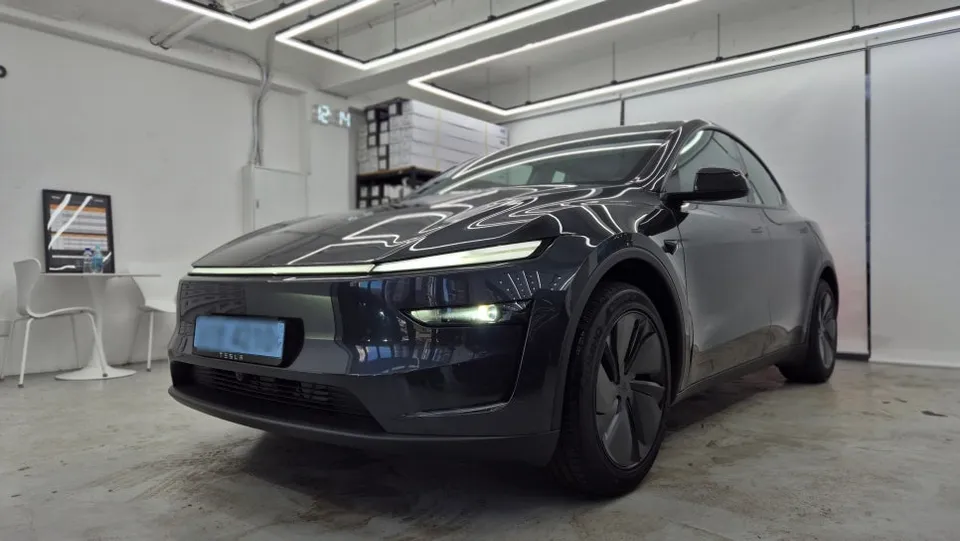 Tesla Model Y ppf - Tesla Model Y PPF Review — Superior Paint Protection & Clarity photo 4