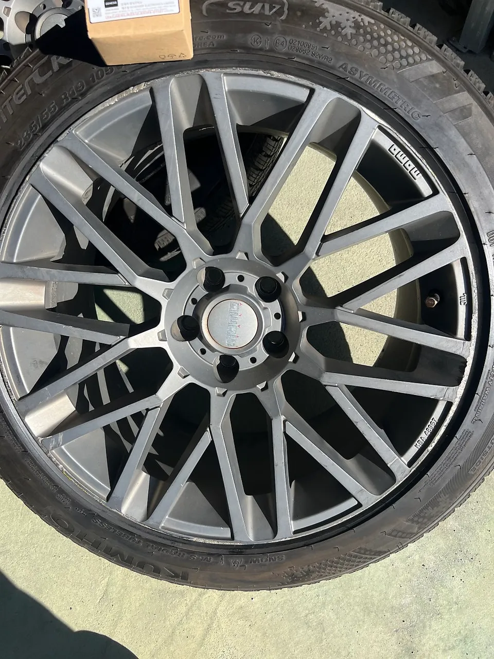 Genesis GV80 wheel repair - Genesis GV80 Wheel Repair & Painting Review photo 6