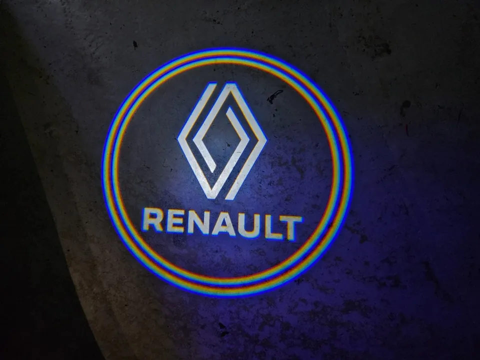 Renault XM3 ambient lighting - Renault XM3 Ambient Lighting Review: Cost & Results photo 4