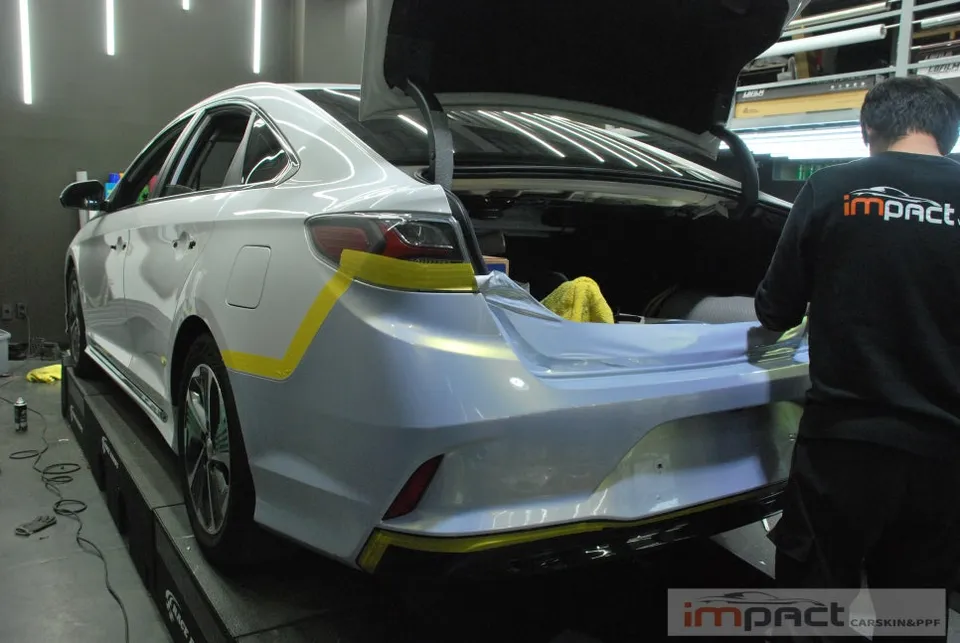 Hyundai Sonata New Riseのカーラッピング事例|費用目安・仕上がり 施工写真 2-3