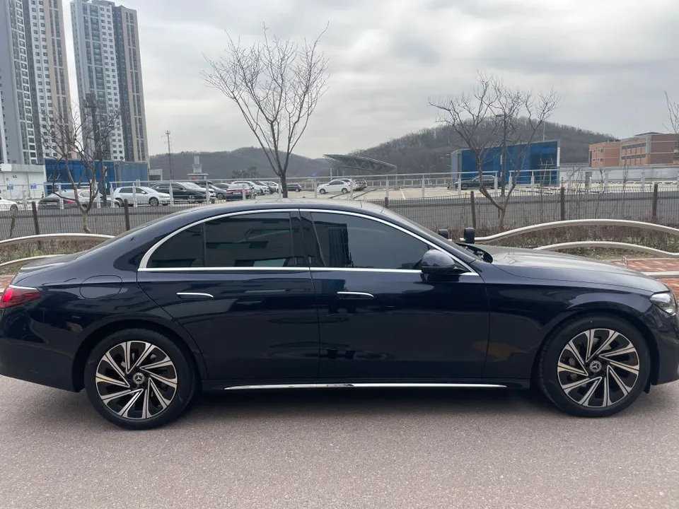 Mercedes-Benz Eクラス W214 PPF施工事例｜費用目安・仕上がり 施工写真 1-1
