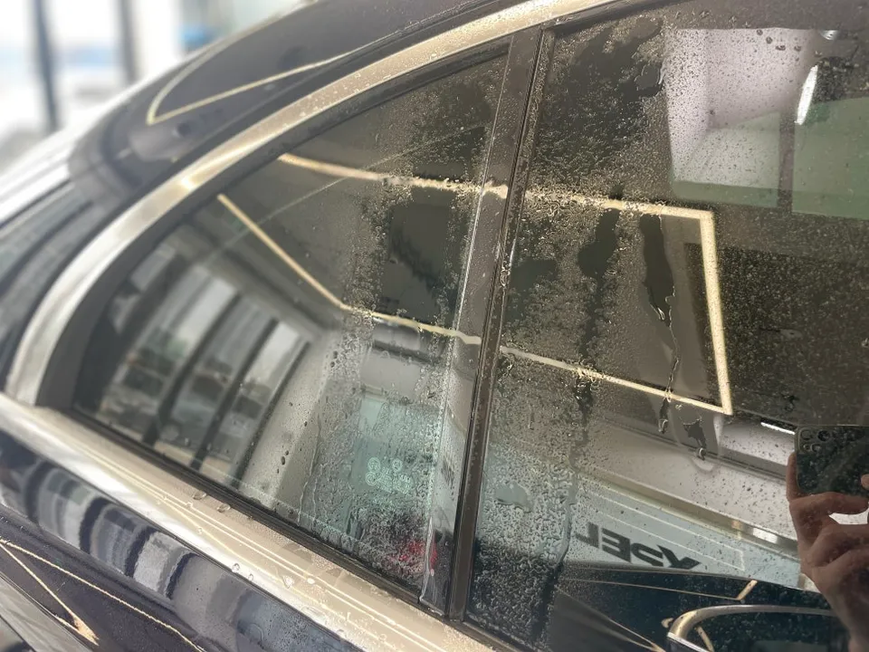 Mercedes-Benz Eクラス W214 PPF施工事例｜費用目安・仕上がり 施工写真 3-3
