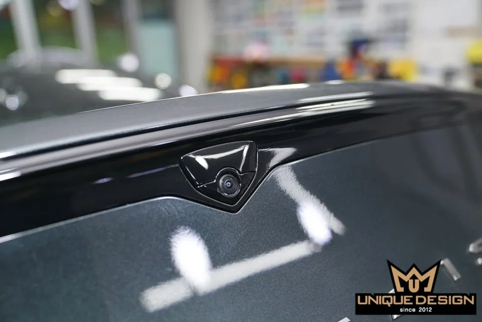 Genesis G80のクロームラッピング事例｜イメージチェンジ 施工写真 3-2
