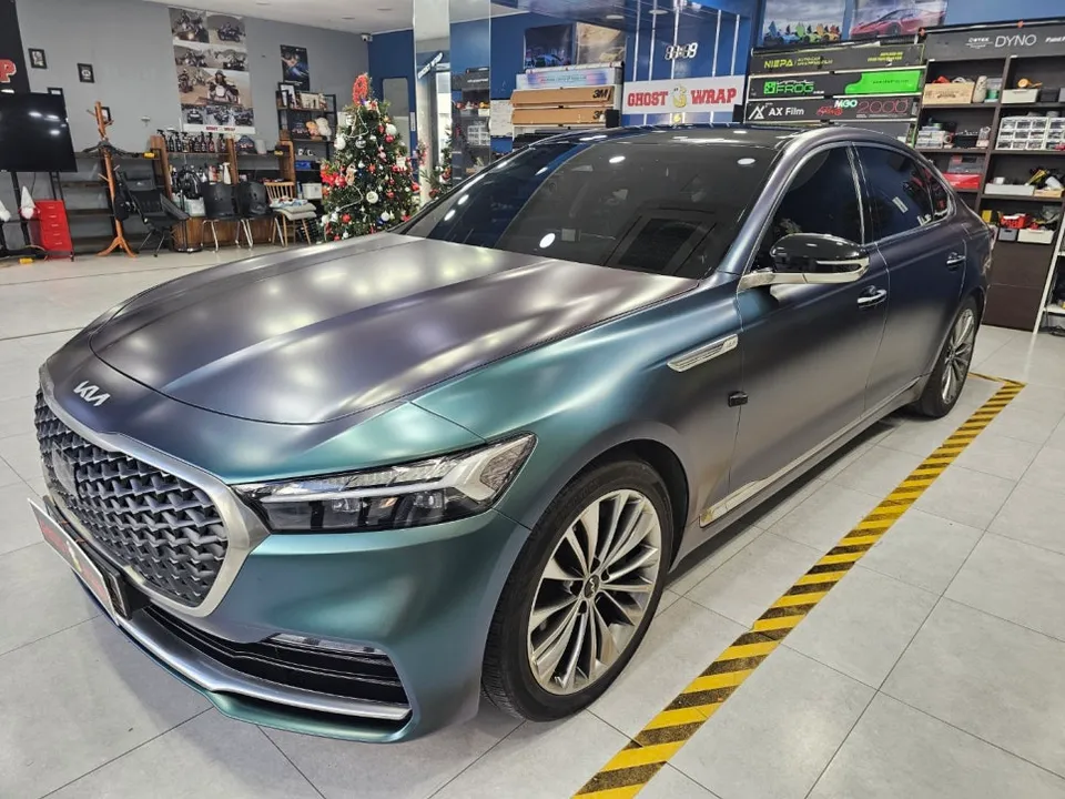 Kia K900 サイドミラーラッピング事例:サテンムーンストーン 施工写真 2-1