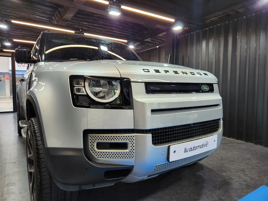 Land Rover Defender ambient lighting - Land Rover Defender Ambient Lighting Review — Cost & Results photo 4
