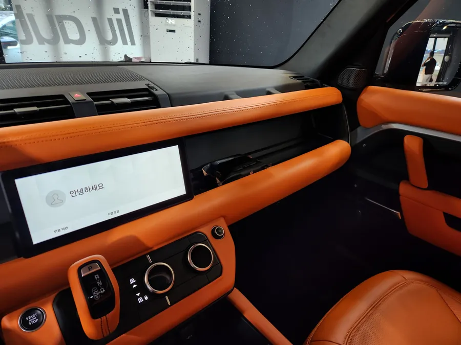 Land Rover Defender ambient lighting - Land Rover Defender Ambient Lighting Review — Cost & Results photo 7