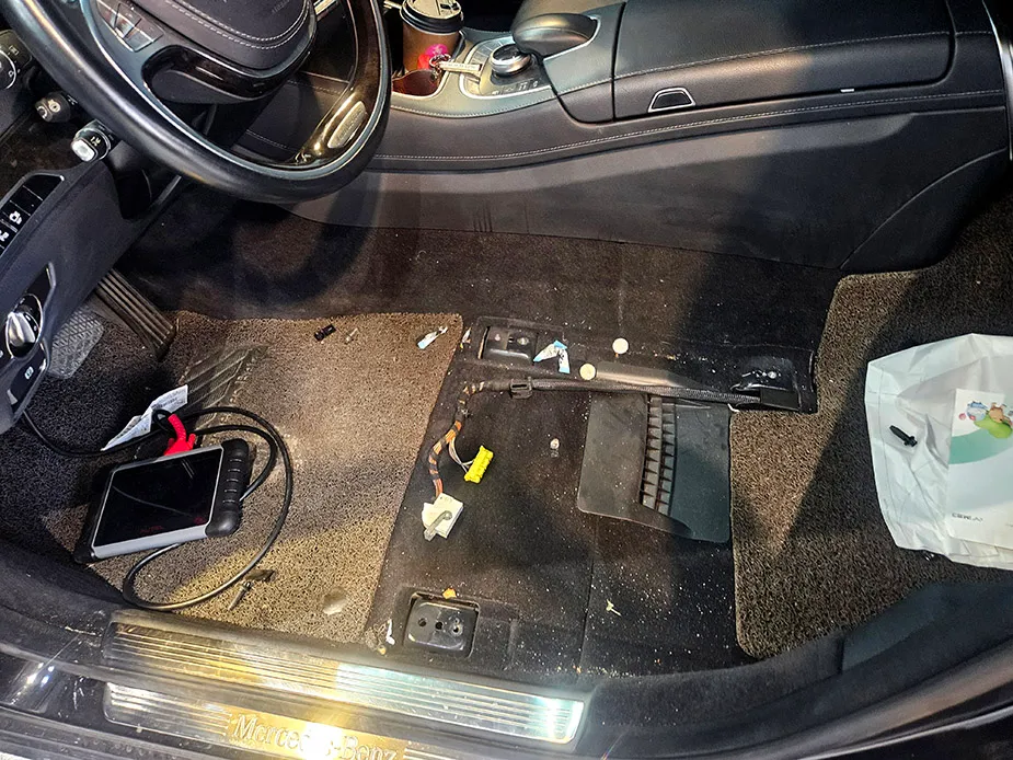Mercedes-Benz S-Class W222 seat ventilation - Mercedes-Benz S-Class W222 Seat Heating Repair Review photo 3
