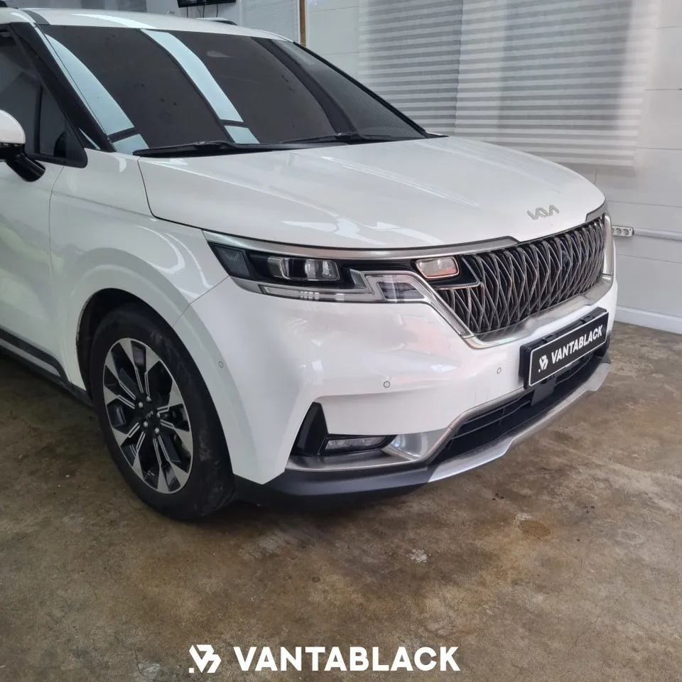 Kia Carnival KA4のPPF施工事例｜フロントバンパー 施工写真 2-1