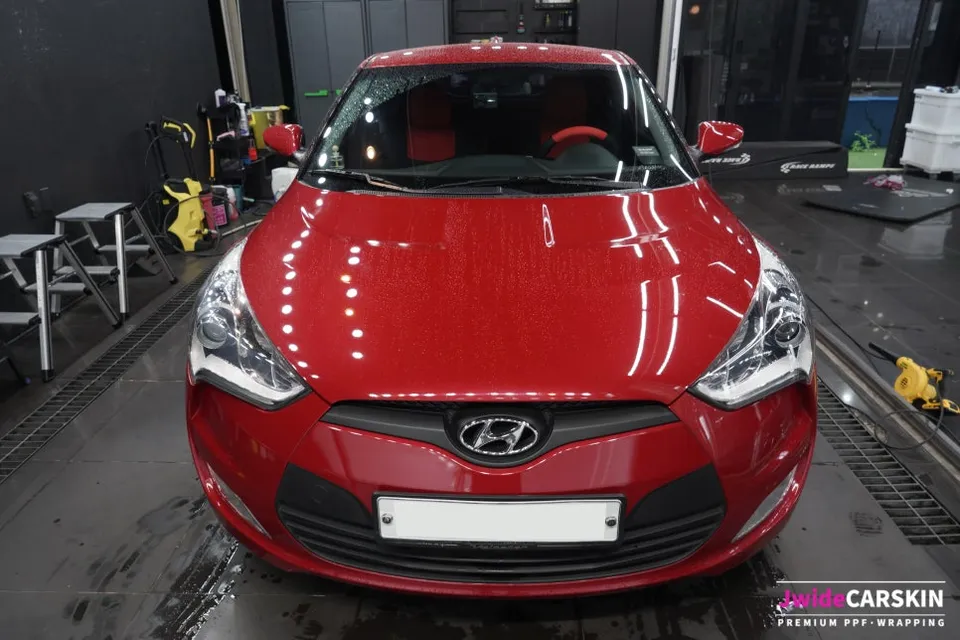 Hyundai Velosterのカーラッピング事例 施工写真 6