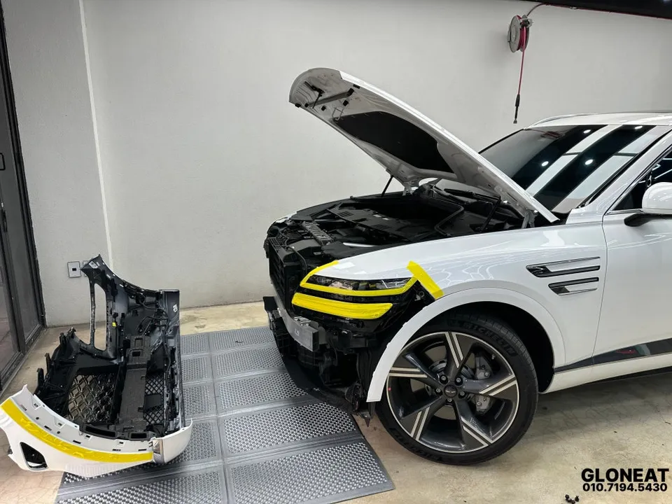 Genesis GV80 vinyl wrap - Genesis GV80 Chrome Delete Wrap Review — Cost & Results photo 4