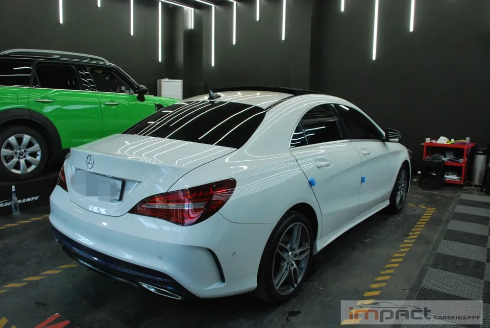Mercedes-Benz CLA 250のカーラッピング事例|費用目安・仕上がり 施工写真 2-1