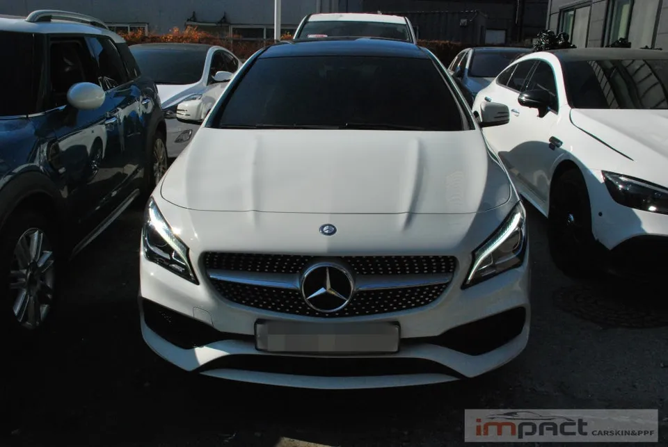 Mercedes-Benz CLA 250のカーラッピング事例|費用目安・仕上がり 施工写真 3-2