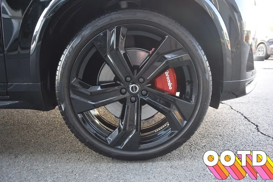 Volvo XC90 wheel repair - Volvo XC90 Wheel Repair & Painting Review — Cost & Results photo 5