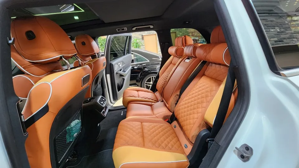 Mercedes-Benz GLS 580 interior customization - Mercedes-Benz GLS 580 Interior Customization Review photo 4