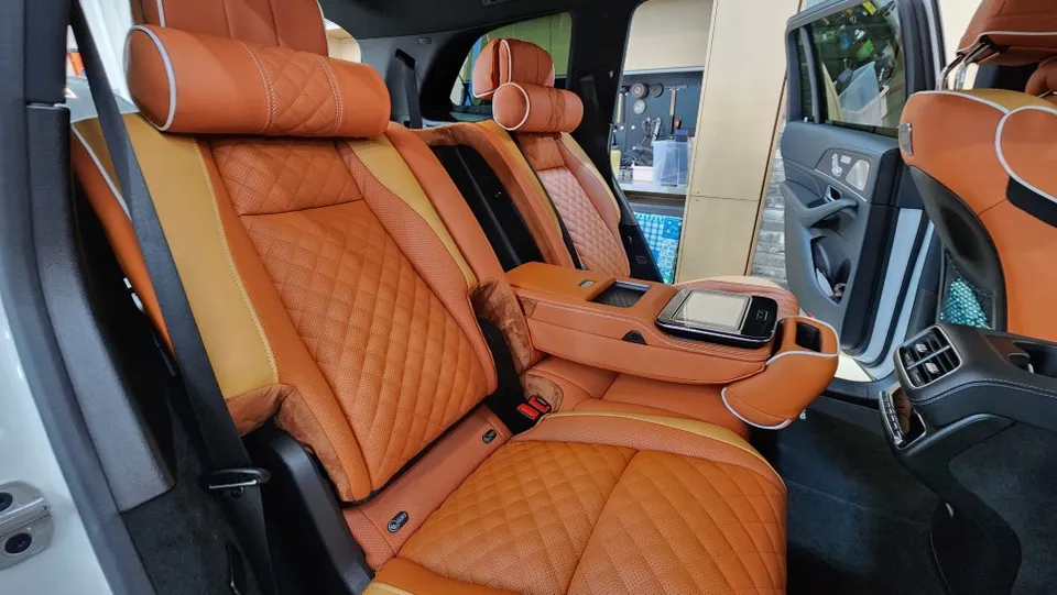 Mercedes-Benz GLS 580 interior customization - Mercedes-Benz GLS 580 Interior Customization Review photo 5