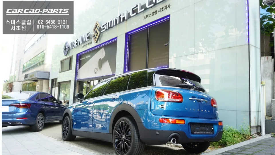 MINI ClubmanのAndroid Auto・CarPlay取付事例 施工写真 1-3