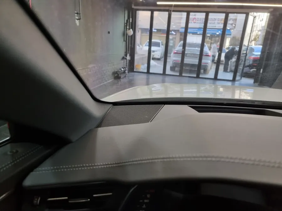 Audi A6 ambient lighting - Audi A6 Ambient Lighting Upgrade Review photo 4