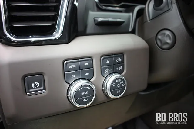 GMC Sierraのカーフィルム施工事例|費用目安・仕上がり 施工写真 1-3