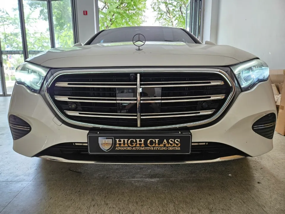 Mercedes-Benz E-Class W214のカーオーディオ施工事例 施工写真 3-1