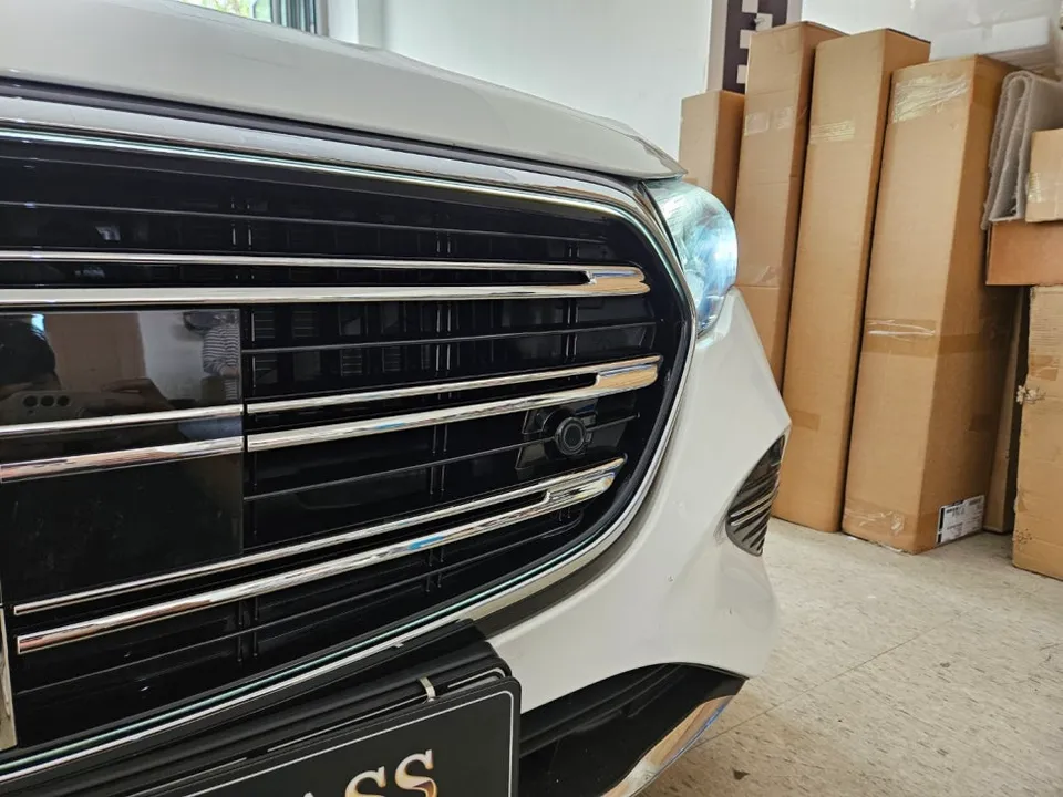 Mercedes-Benz E-Class W214のカーオーディオ施工事例 施工写真 2-2