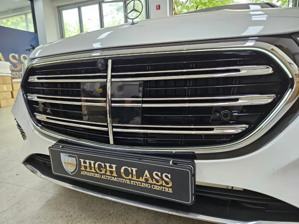 Mercedes-Benz E-Class W214のカーオーディオ施工事例 施工写真 1-3