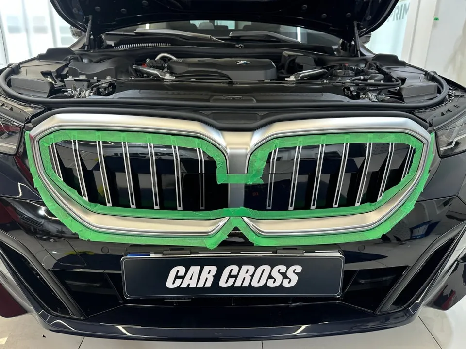 BMW G60 カーラッピング事例｜費用目安と仕上がり 施工写真 2-2