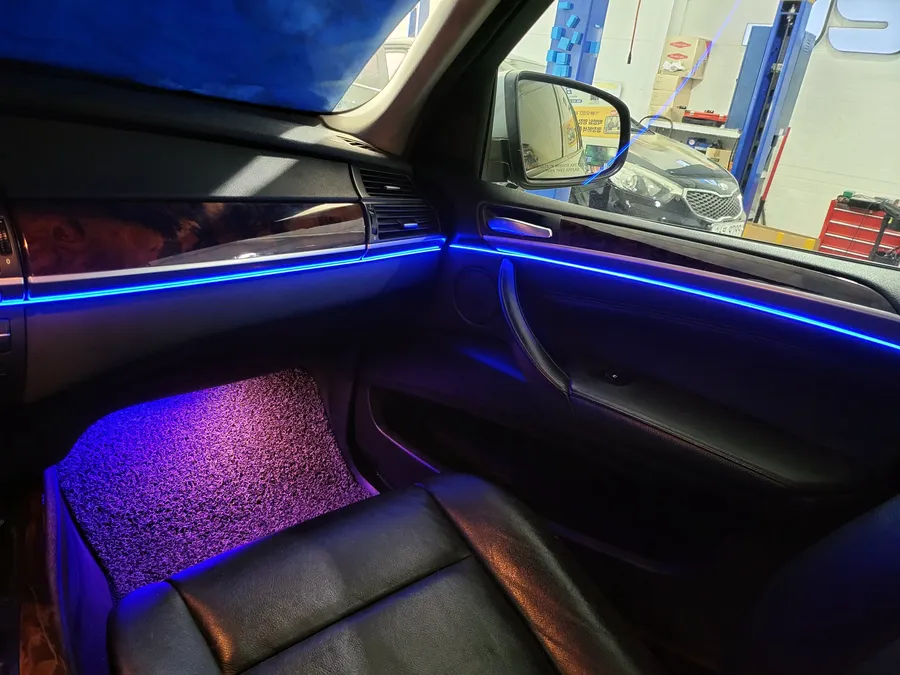 BMW X5 ambient lighting - BMW X5 Ambient Lighting Review: Cost & Results photo 3