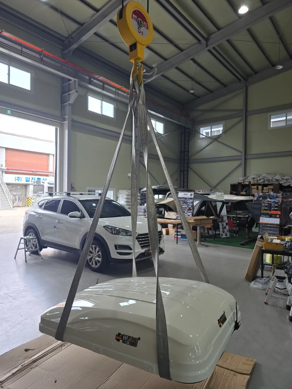 Hyundai Tucson vinyl wrap - Hyundai Tucson Vinyl Wrap Review — Cost & Results photo 4