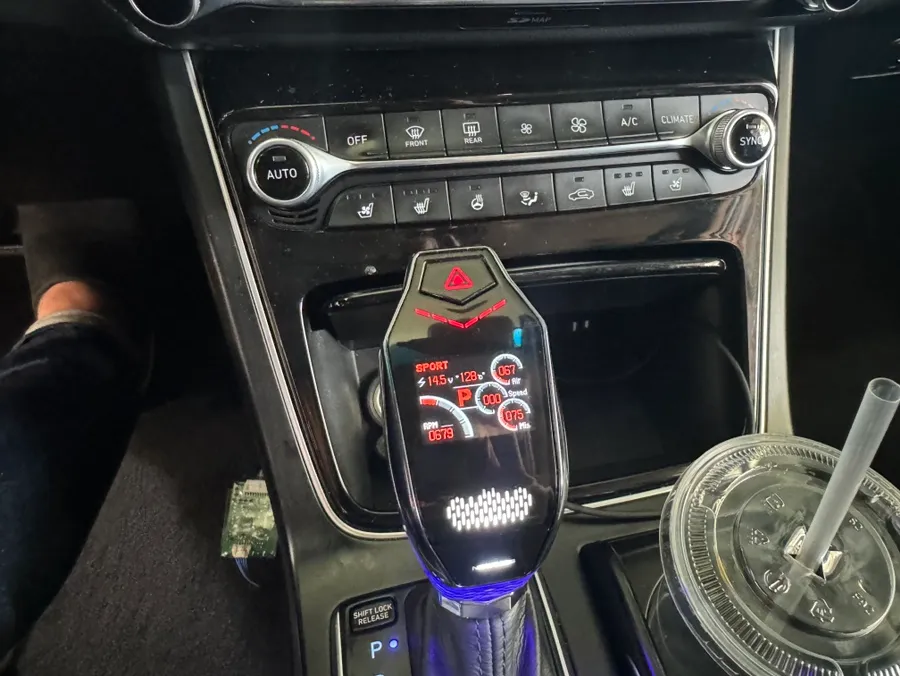 Hyundai Grandeur IG steering wheel - Hyundai Grandeur IG Steering Wheel Customization Review photo 4