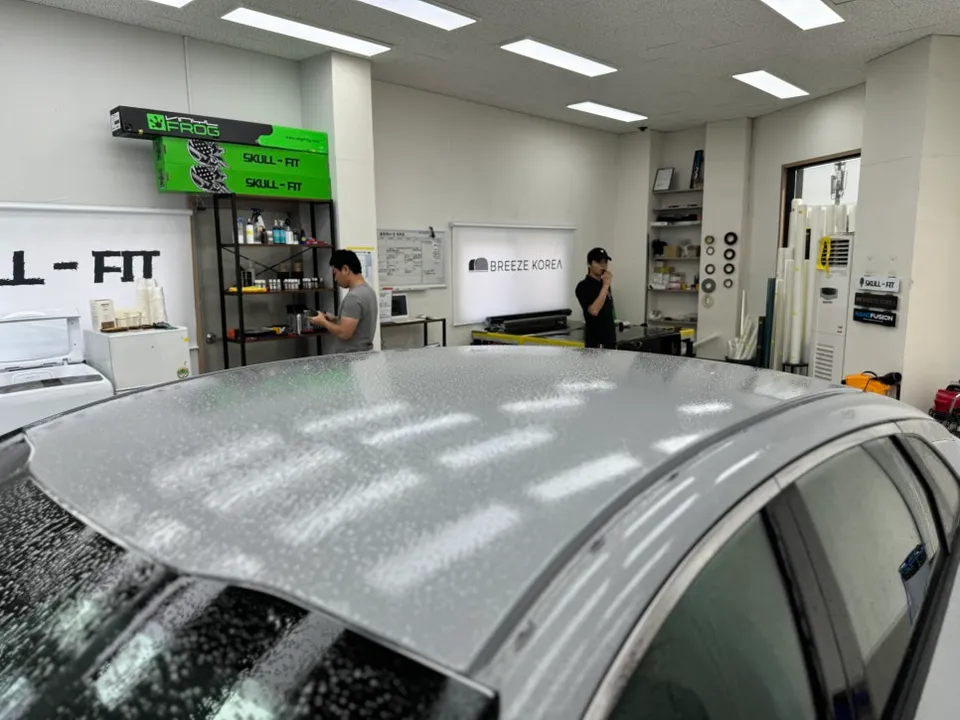 Kia K5のカーラッピング事例|PPFで高級感をプラス 施工写真 3-2