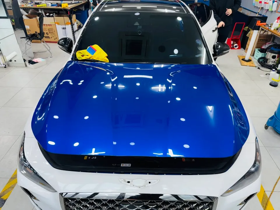 Genesis G70のカーラッピング事例|韓国での施工 施工写真 1-3