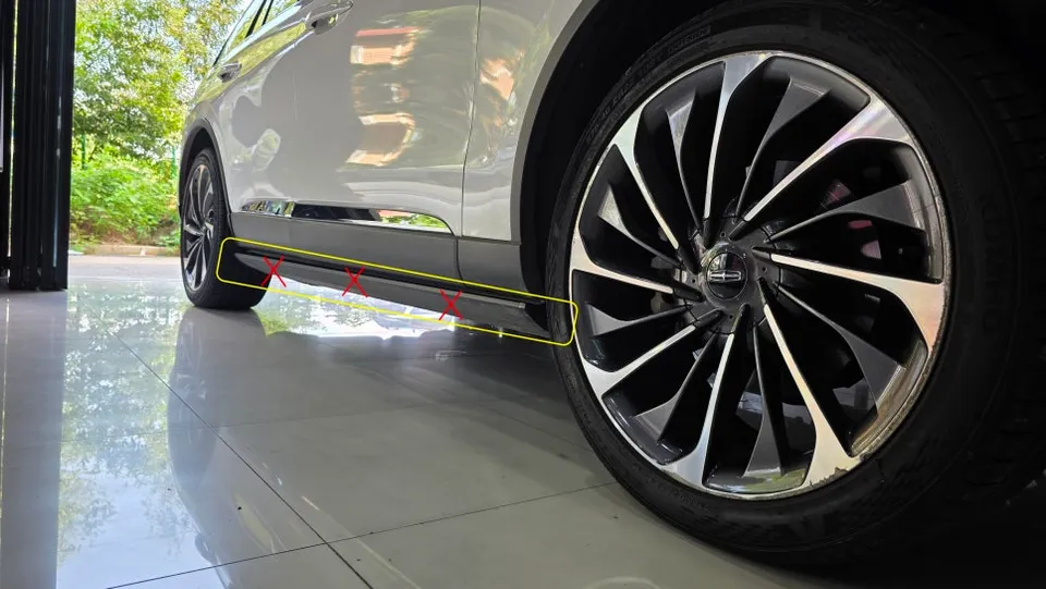 Lincoln Aviator Body Kit Installation Review photo 2