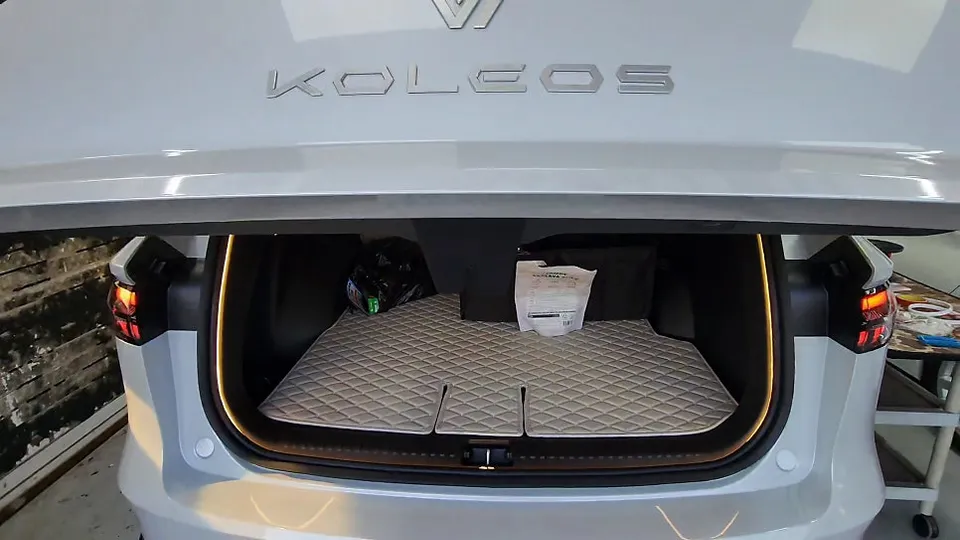 Renault Grand Koleos ambient lighting - Renault Grand Koleos Ambient Lighting Review — Cost & Results photo 4