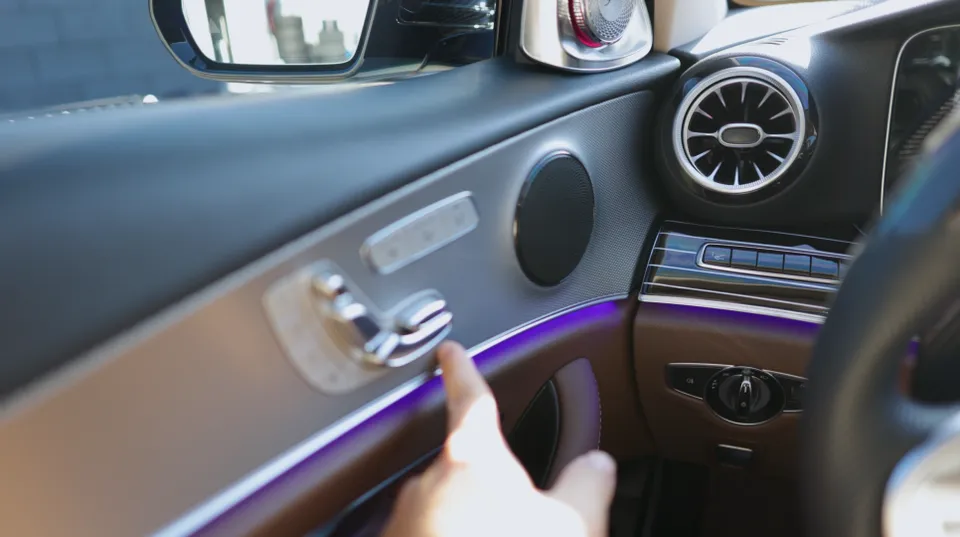 Mercedes-Benz E-Class W213 interior customization - Mercedes-Benz E-Class W213 Interior Customization Review photo 5