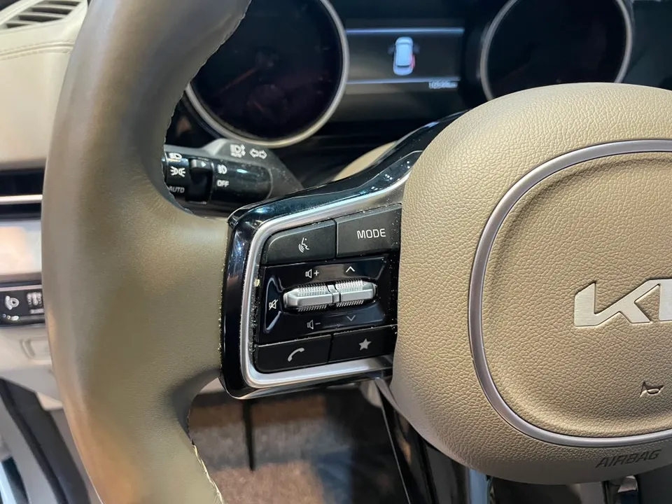 Kia Carnivalのカーフィルム施工事例|費用目安・仕上がり 施工写真 3-3