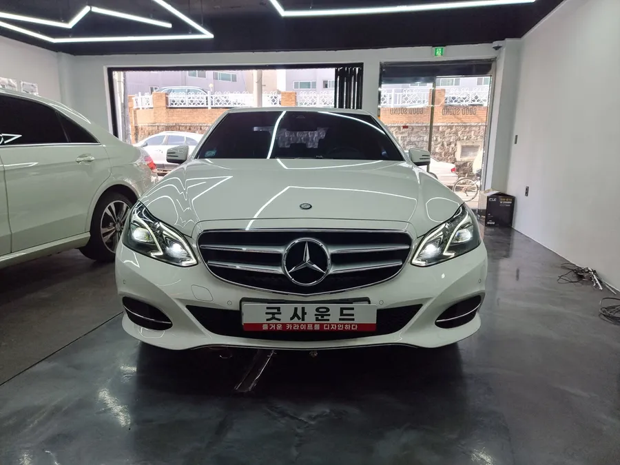 Mercedes-Benz E-Class W212 body repair installation result