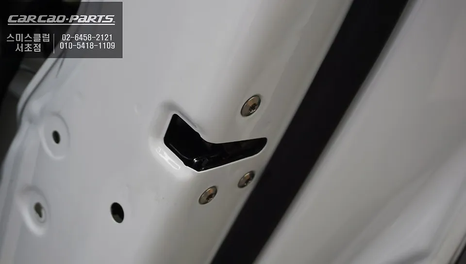 Hyundai IONIQ 5 ghost door - Hyundai IONIQ 5 Ghost Door Review — Effortless Closing photo 4