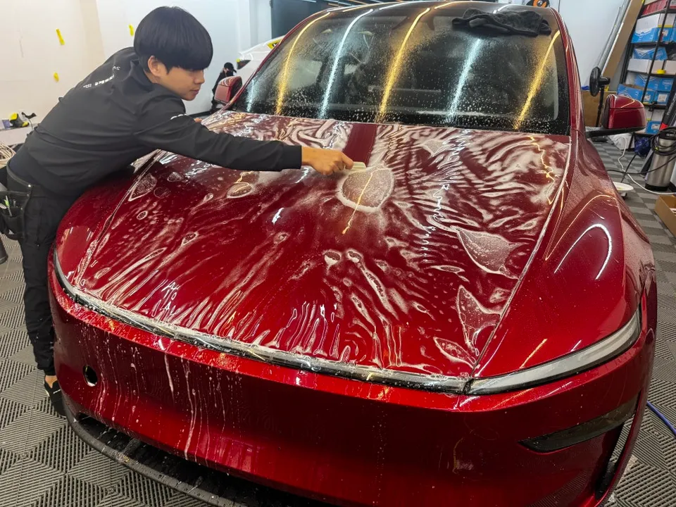 Tesla JuniperのPPF施工事例|費用目安・仕上がり 施工写真 1-3