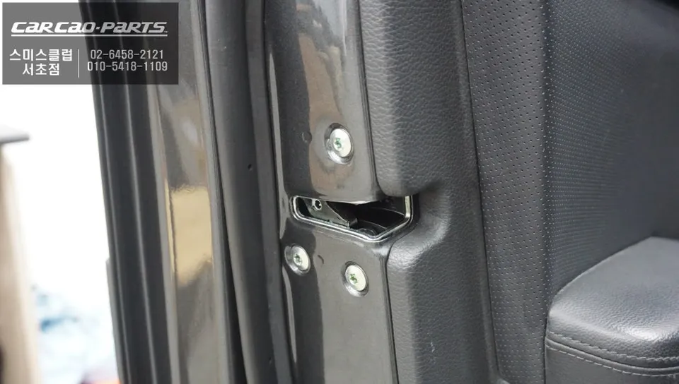 Genesis G80 DH oem options - Genesis G80 OEM Soft Close Doors Review — Enhanced Luxury photo 3