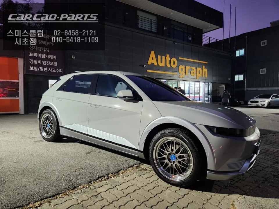 Hyundai IONIQ 5 ghost door - Hyundai IONIQ 5 Ghost Door Review — Effortless Luxury photo 6