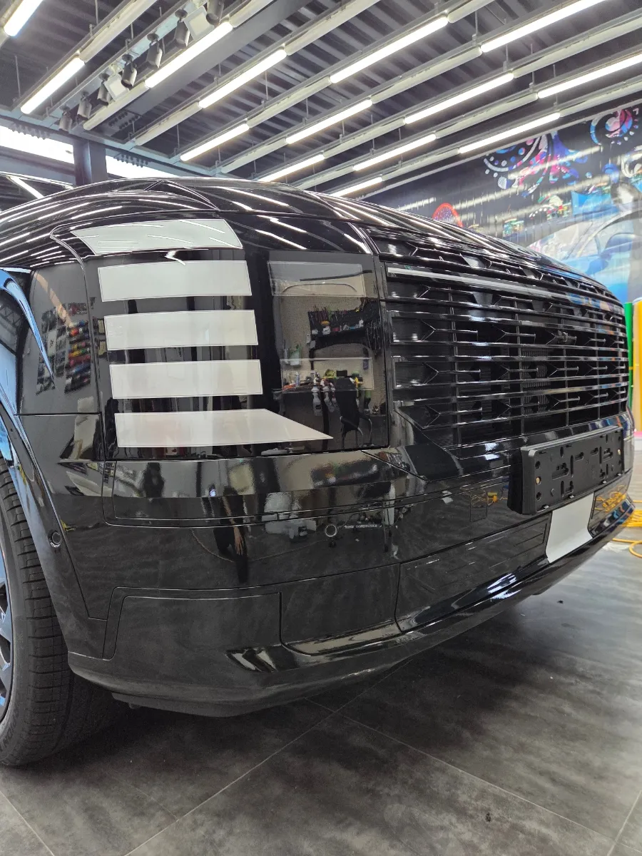 Hyundai Palisadeのカーラッピング事例|費用目安・仕上がり 施工写真 2-3